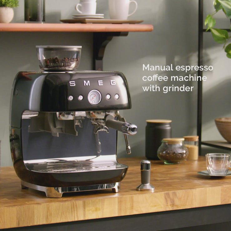 50's Style Espresso Coffee Machine with Grinder - Black (EGF03BLAU